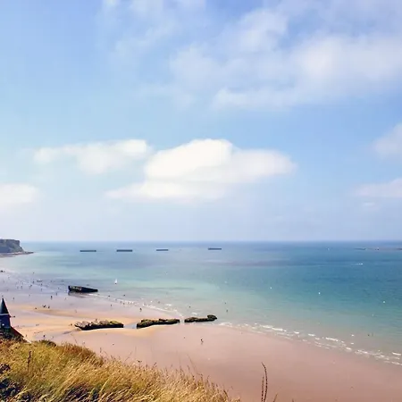 Σπίτι διακοπών Les Voiles, Maison Bien Equipee 10 P 2 Sdb, 2 Wc, Spacieuse Lumineuse Avec Jardin Clos, Garage, Terrasse, Parking Privatif, A 950 M De La D'asnelles Et Tous Commerces, Pres De Bayeux Et Arromanches, Chiens Bienvenus *