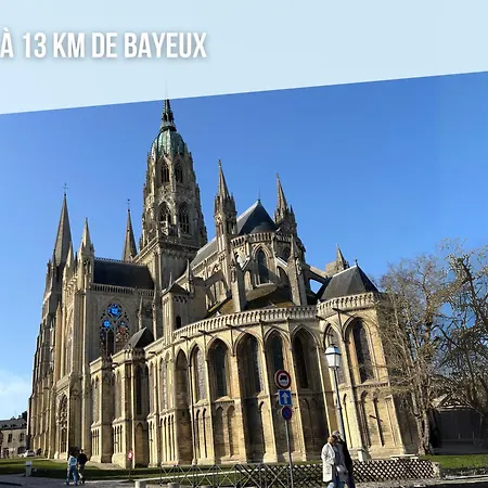 Les Voiles, Maison Bien Equipee 10 P 2 Sdb, 2 Wc, Spacieuse Lumineuse Avec Jardin Clos, Garage, Terrasse, Parking Privatif, A 950 M De La D'asnelles Et Tous Commerces, Pres De Bayeux Et Arromanches, Chiens Bienvenus Σπίτι διακοπών Asnelles