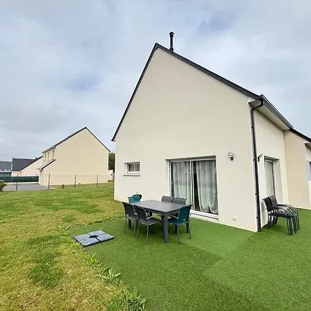 Les Voiles, Maison Bien Equipee 10 P 2 Sdb, 2 Wc, Spacieuse Lumineuse Avec Jardin Clos, Garage, Terrasse, Parking Privatif, A 950 M De La D'asnelles Et Tous Commerces, Pres De Bayeux Et Arromanches, Chiens Bienvenus * Asnelles